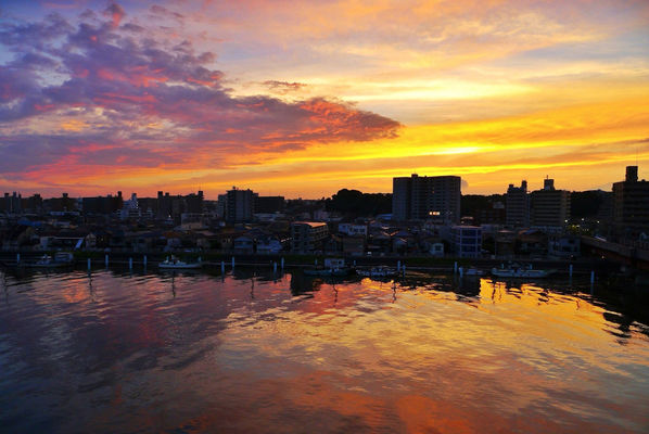 sunset by chiz
