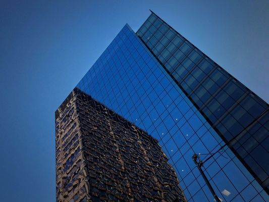 Taking Photos in Chicago by Jon Yager
