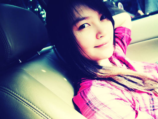 portrait by Yuanita Stella