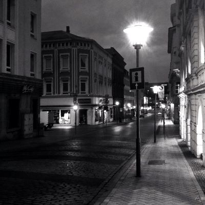 blackandwhite in Flensburg by dolores001