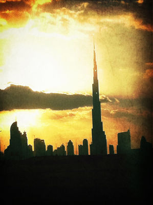 landscape in Dubai by Zizu
