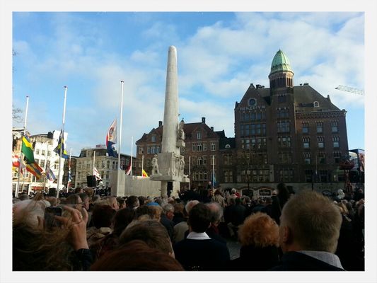 dodenherdenking at De Dam / Dam Square by tom