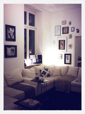 check: finishing photo wall by Paddy Pipkin