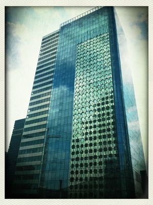 coffee break at Esplanade de La Défense by Parisi04
