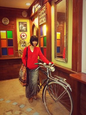 Traveling at Big coffee by Elizabeth Evans