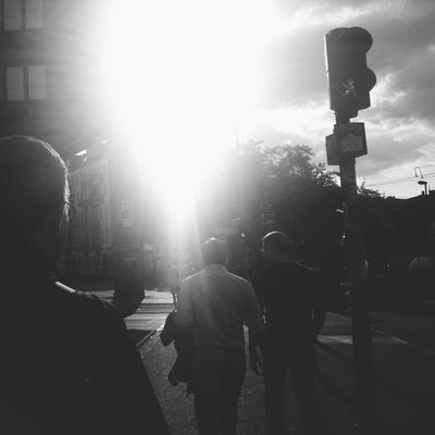 blinded by the light at Tram-H Revaler Straße by mono