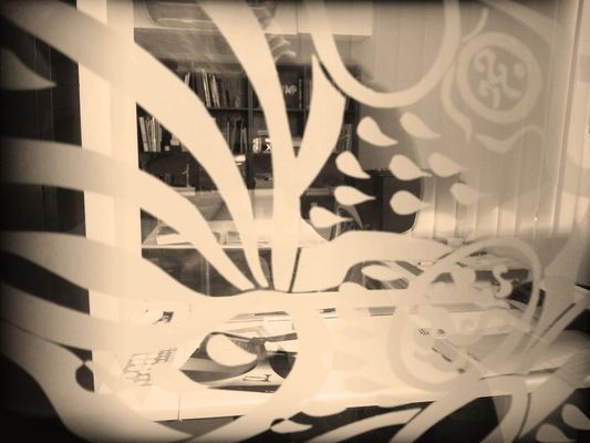 glass at Burle Marx by Sílvio Junior