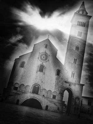 blackandwhite at Trani by Maca_Fabri