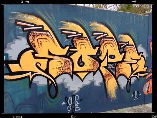 Street Art/Graffiti by Kito Nelo