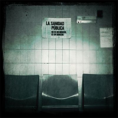 fight for your rights at Centro de Salud Isabel II by Noelia