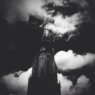 Sightseeing at Delft by Quendy Woesing