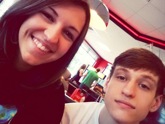 loving family at steak and shake by Emily Hagood