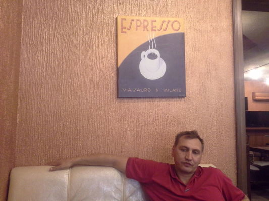 Hanging out at Жилой комплекс ”Аккент” by viktor
