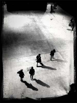 streetphotography at Tate Modern by Jana msg