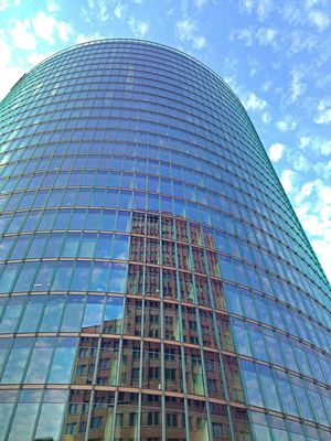 lookingup at Potsdamer Platz by rosemarie rosenroth