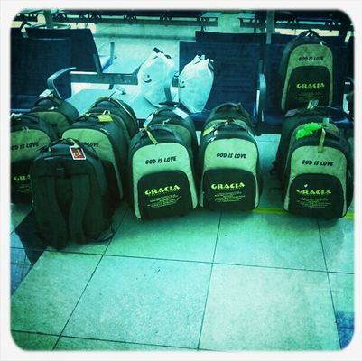 Hmmm... at Dubai International Airport (DXB) مطار دبي الدولي by Yashar Ha