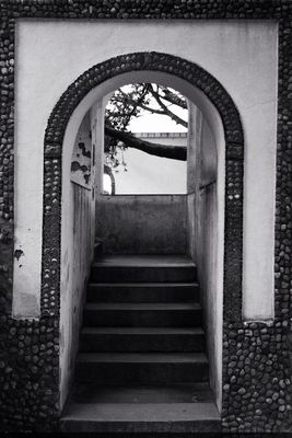 streetphotography in Lisbon by Gonçalo Roque Lino