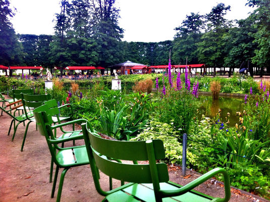 Paris at Jardin des Tuileries by Gldrk