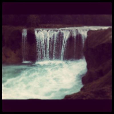 watching waterfalls by elpacman