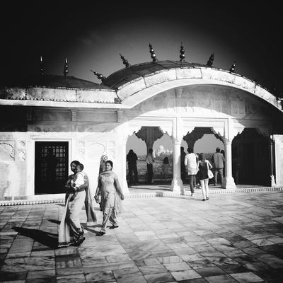 blackandwhite at Agra Fort by Solveig