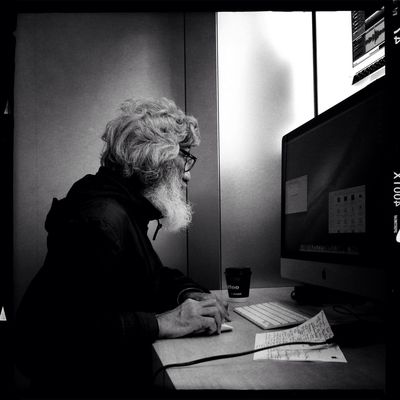 blackandwhite at Apple Store by alex