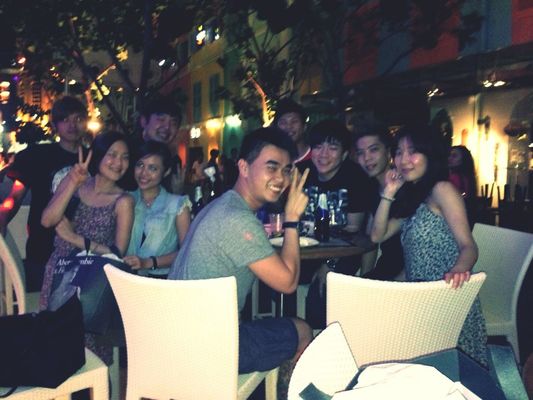 Hanging out at Clarke Quay by Marven