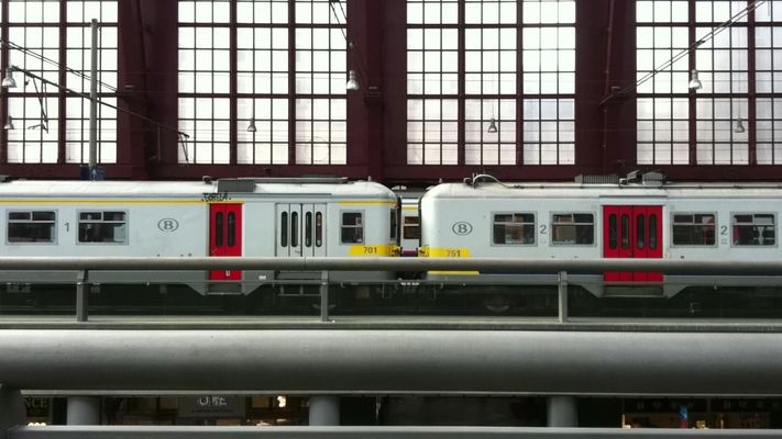 Antwerp CS in Antwerpen by Hans Reurings
