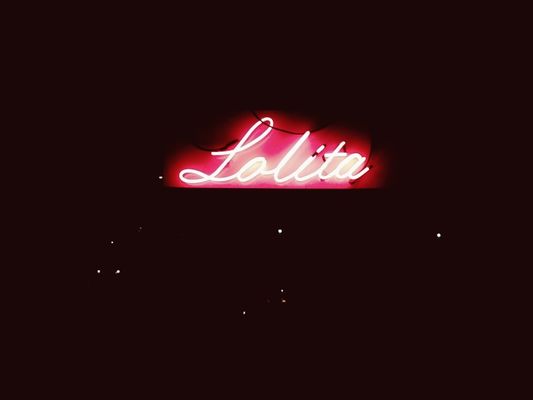 neon in New York City by AlvaroArregui