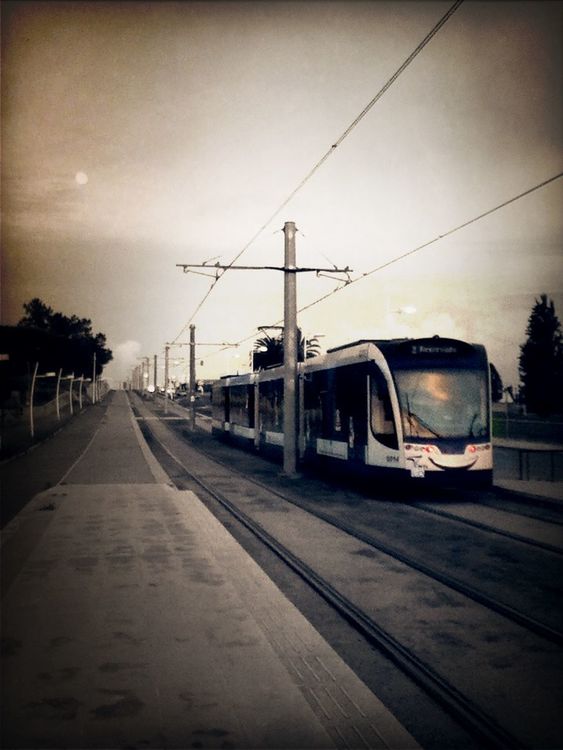 Tram at Corroios by Joker
