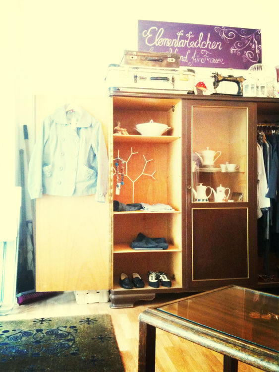 Shopping at Elementarteilchen by mono