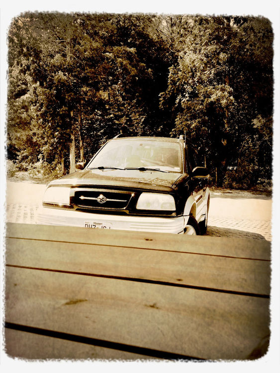 Vitara at Johnson's Shut-Ins State Park by Onkel Art