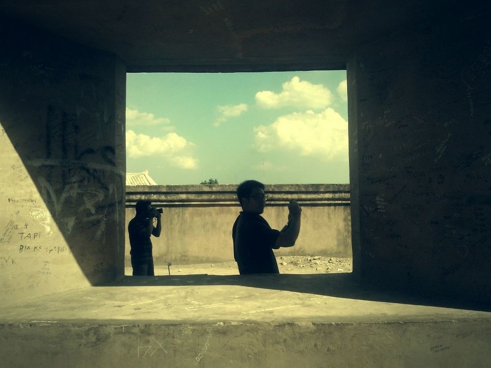 the minimals (less edit juxt photography) by abcdebes