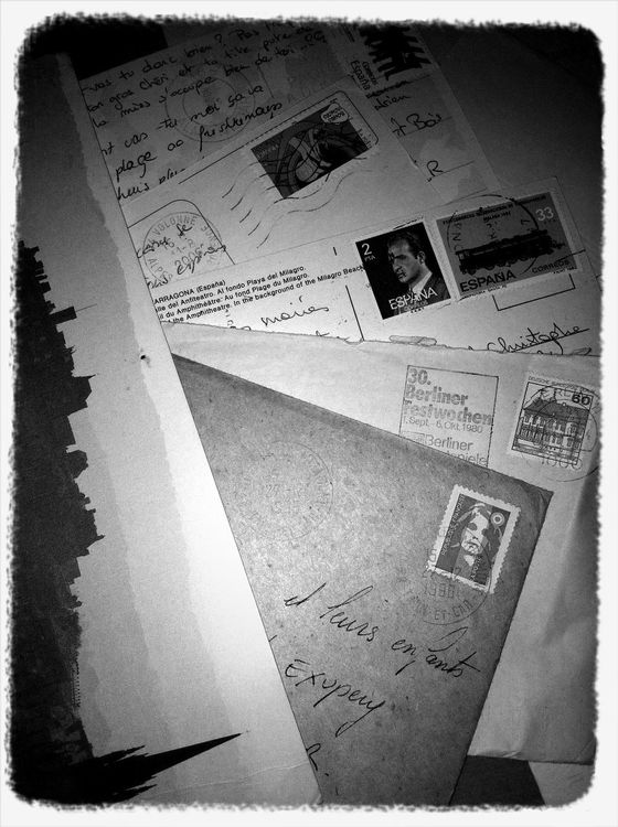 AMPt - Letters in Plaisir by Job12
