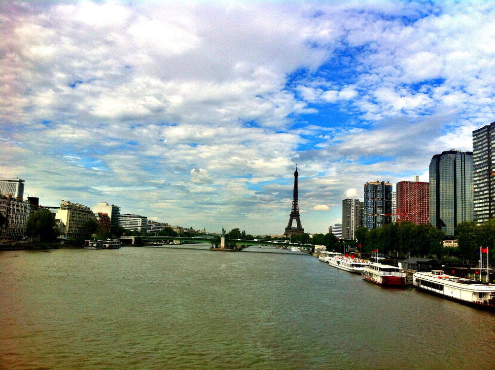 Paris at Pont Mirabeau by Gldrk