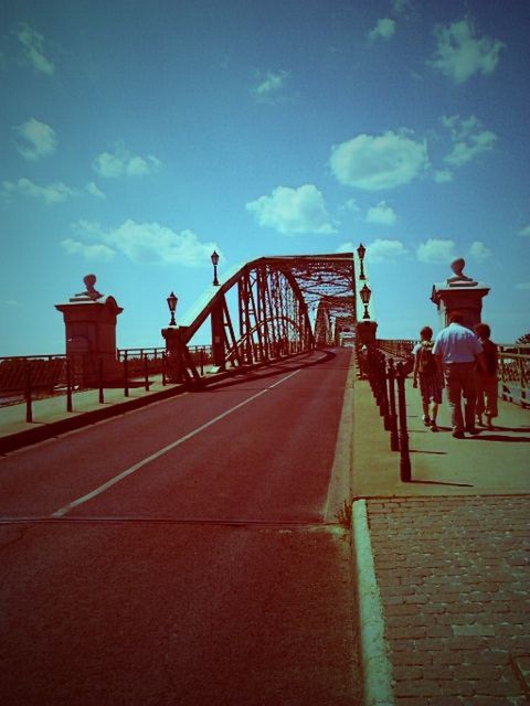  by Alice.wonder