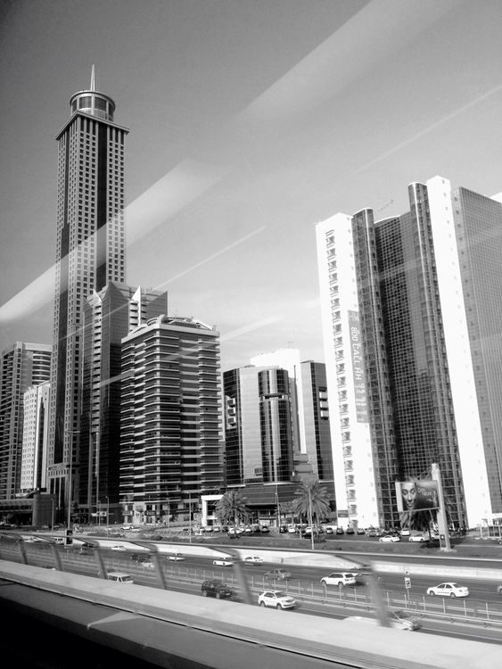blackandwhite in Dubai by Delawer