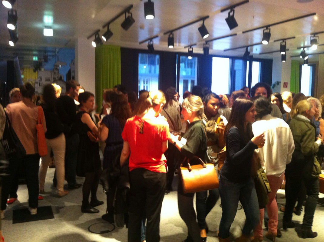 Women at Work at Google Germany GmbH by smonicats