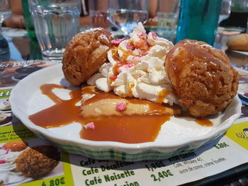 Close-up of ice cream in plate on table