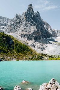 Panoramic view on the lake sorapis in dolomites