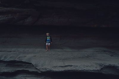 Barefoot child in vacations