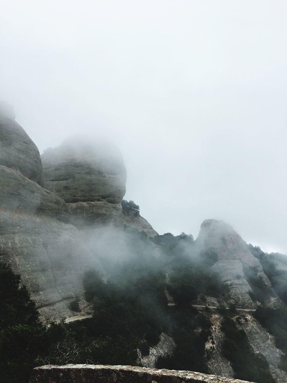 beauty in nature, nature, fog, mountain, day, outdoors, scenics, no people, tranquil scene, landscape, tranquility, physical geography, sky