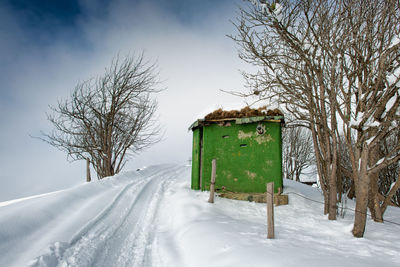 Hunting cabin in the snow