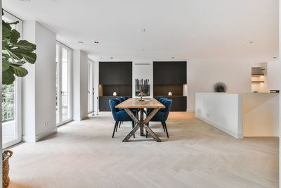 Empty chairs and tables at home