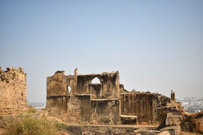 Golconda fort architectural ruined wall designs