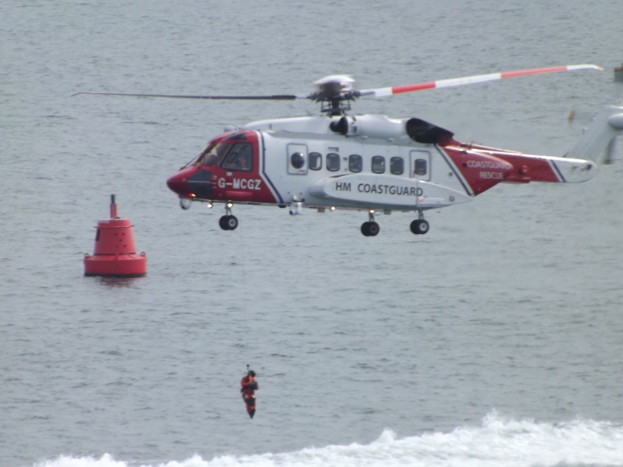 VIEW OF HELICOPTER IN SEA