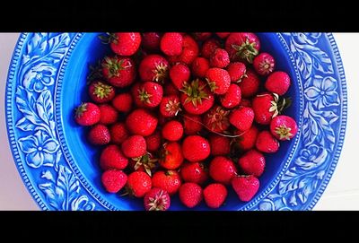 Close-up of red chili peppers