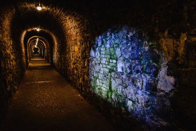 Illuminated tunnel