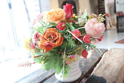 Close-up of rose bouquet on table