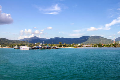 Scenic view of bay against sky