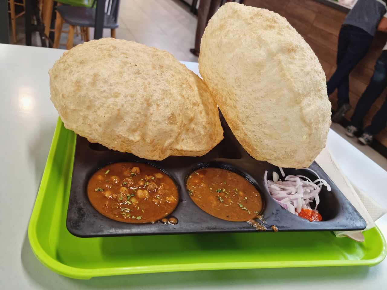 food, food and drink, meal, freshness, dish, lunch, fast food, bread, healthy eating, table, indoors, breakfast, no people, cuisine, wellbeing, close-up, tray, high angle view, baked, sandwich, meat, still life